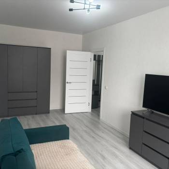 Сдается 2-х комнатная квартира, 60 м²