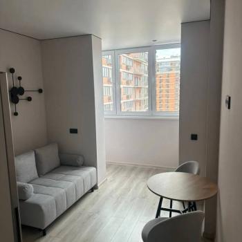 Продается 1-комнатная квартира, 36 м²