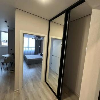 Продается 1-комнатная квартира, 36 м²