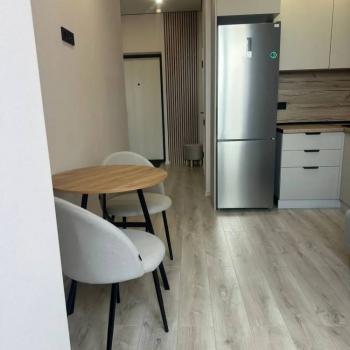 Продается 1-комнатная квартира, 36 м²