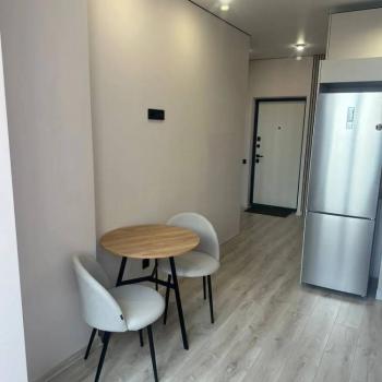 Продается 1-комнатная квартира, 36 м²