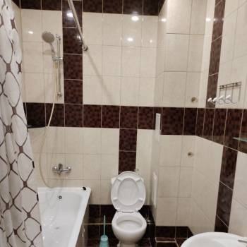 Продается 1-комнатная квартира, 36 м²