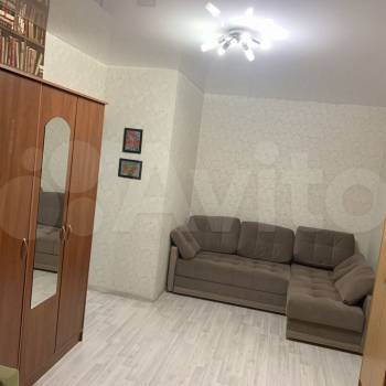 Сдается 1-комнатная квартира, 32 м²
