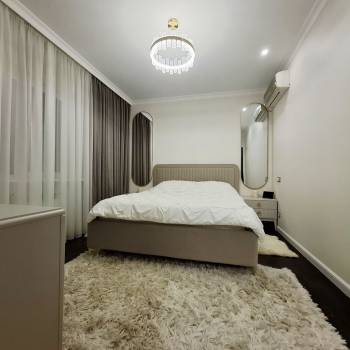 Продается 2-х комнатная квартира, 82,5 м²