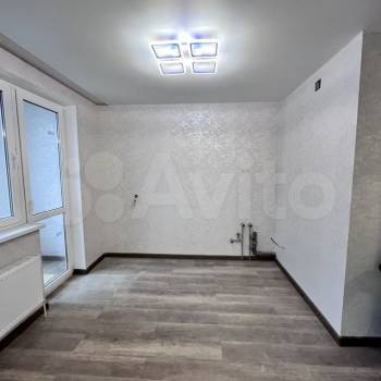 Продается 1-комнатная квартира, 33 м²
