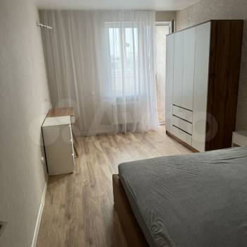Сдается Многокомнатная квартира, 56 м²