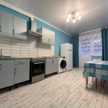 Сдается 1-комнатная квартира, 40 м²