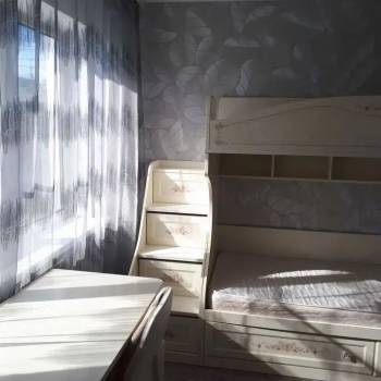 Продается Многокомнатная квартира, 60 м²