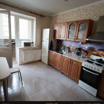 Продается 1-комнатная квартира, 38,4 м²