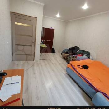 Продается 1-комнатная квартира, 38,4 м²