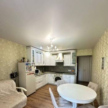 Продается 2-х комнатная квартира, 65,4 м²