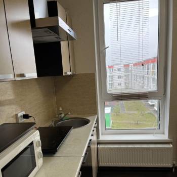Сдается 1-комнатная квартира, 40 м²