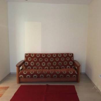 Продается 1-комнатная квартира, 42,4 м²