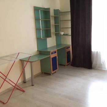 Продается 1-комнатная квартира, 42,4 м²