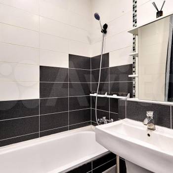 Продается 1-комнатная квартира, 41 м²