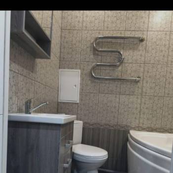 Сдается 1-комнатная квартира, 46 м²