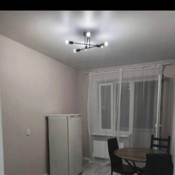 Сдается 1-комнатная квартира, 46 м²