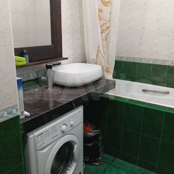 Сдается 1-комнатная квартира, 50 м²