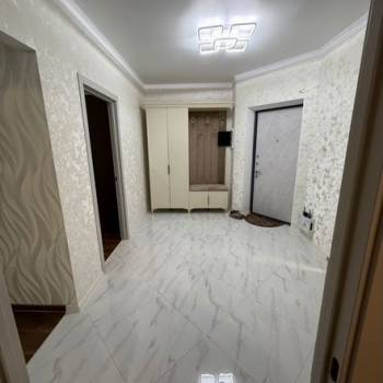 Сдается Многокомнатная квартира, 60 м²