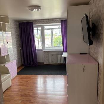 Сдается Многокомнатная квартира, 60 м²