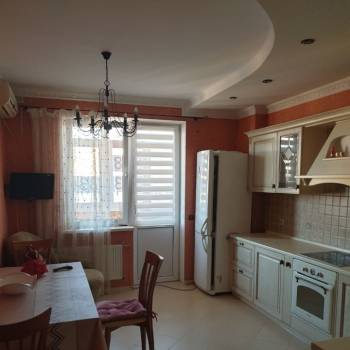 Продается 2-х комнатная квартира, 80 м²