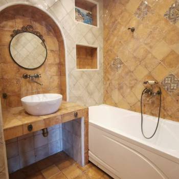 Продается Многокомнатная квартира, 111 м²