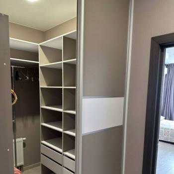 Сдается 1-комнатная квартира, 46 м²