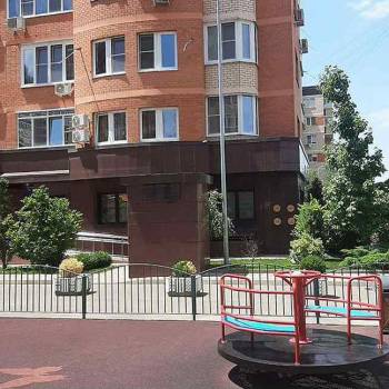 Сдается 1-комнатная квартира, 53 м²