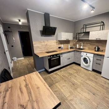 Продается 1-комнатная квартира, 37,8 м²