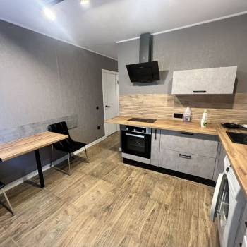 Продается 1-комнатная квартира, 37,8 м²