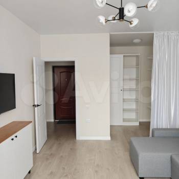 Сдается 1-комнатная квартира, 38 м²