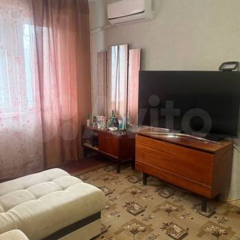 Продается 1-комнатная квартира, 30 м²