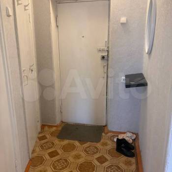 Продается 1-комнатная квартира, 30 м²