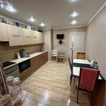 Продается 2-х комнатная квартира, 56,7 м²