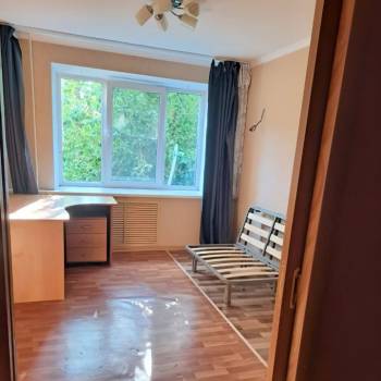 Продается 1-комнатная квартира, 35 м²