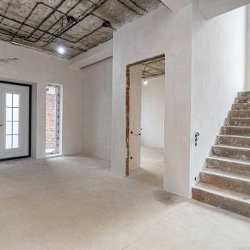 Продается Дом, 270 м²