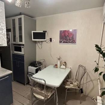 Продается 3-х комнатная квартира, 65 м²