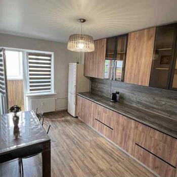 Сдается 2-х комнатная квартира, 64 м²