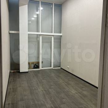 Сдается Нежилое помещение, 1380 м²
