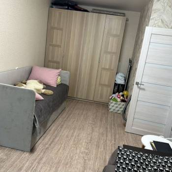 Продается 1-комнатная квартира, 35,9 м²