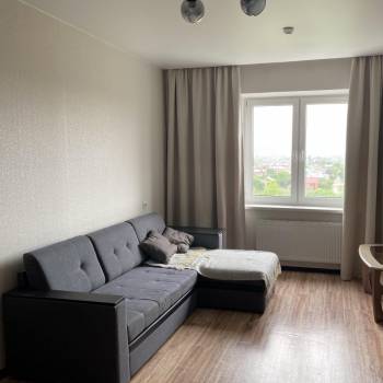 Сдается 1-комнатная квартира, 39 м²