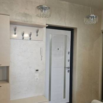 Продается Многокомнатная квартира, 102 м²