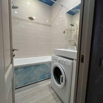 Сдается 1-комнатная квартира, 57 м²