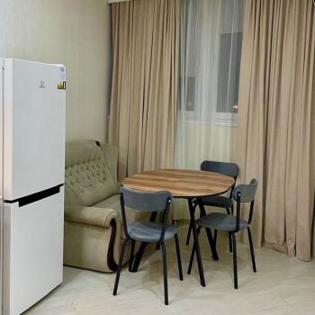 Сдается 1-комнатная квартира, 44 м²