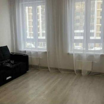 Сдается 1-комнатная квартира, 45 м²