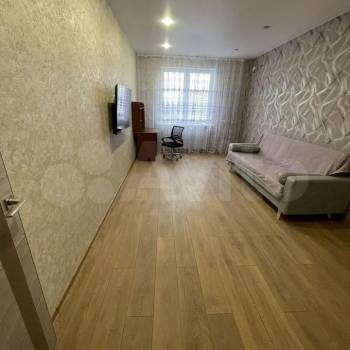 Сдается 2-х комнатная квартира, 73 м²