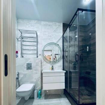 Сдается 1-комнатная квартира, 55 м²