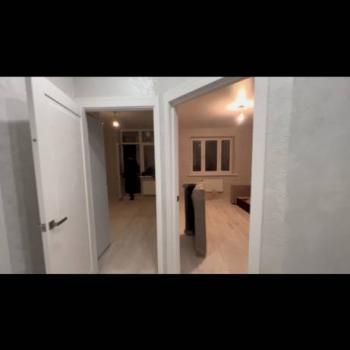Продается 1-комнатная квартира, 42 м²