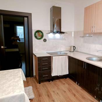 Сдается 1-комнатная квартира, 50 м²