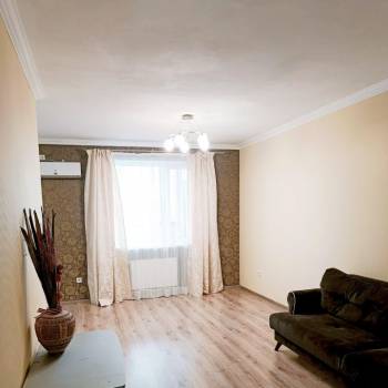 Сдается 1-комнатная квартира, 50 м²